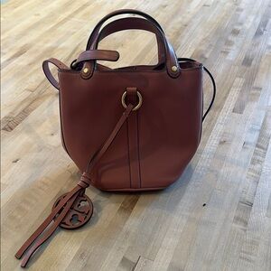 Tory Burch leather purse